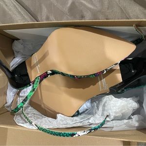 New Steve Madden size 11